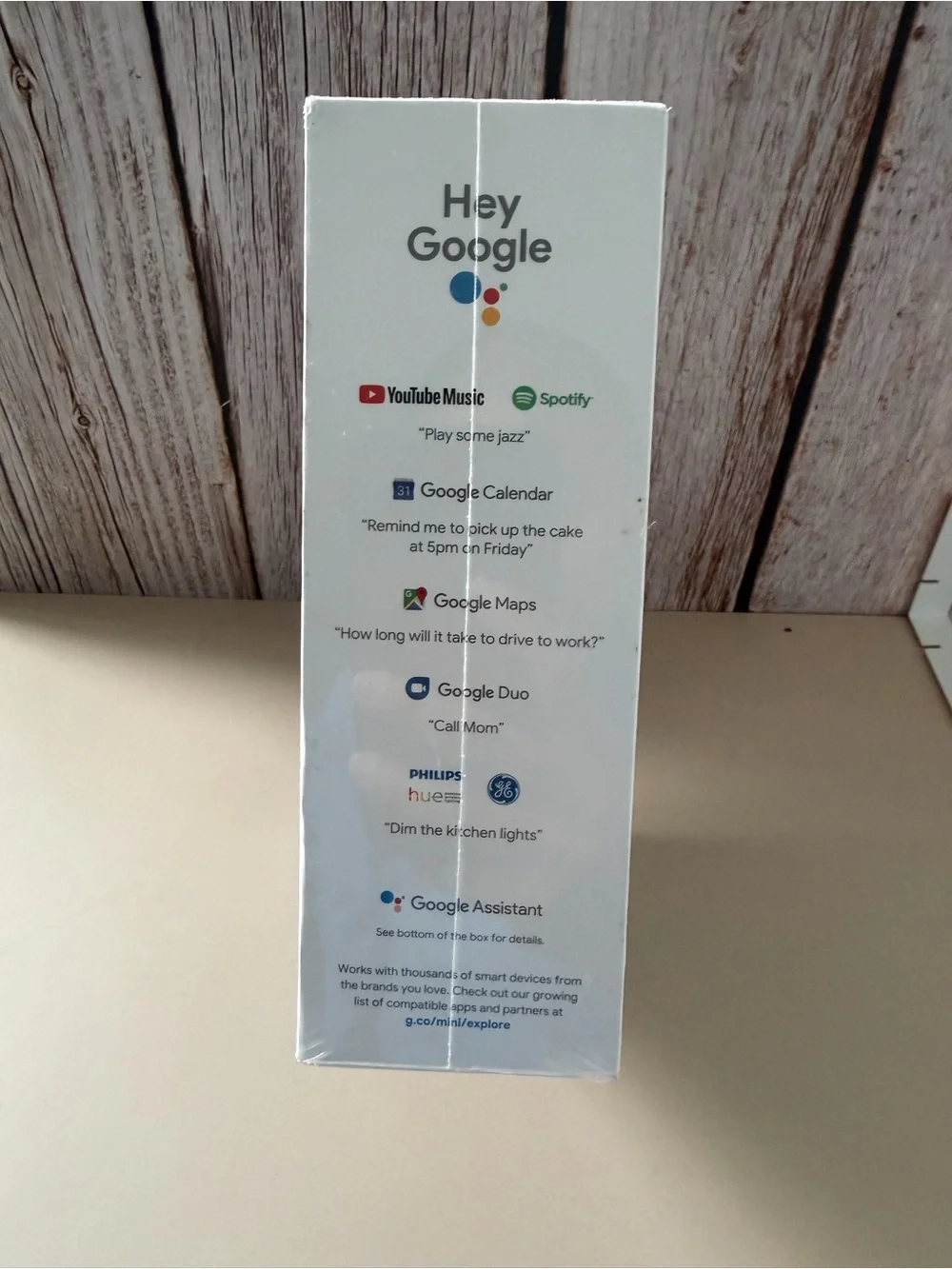 google Smart Speaker - White